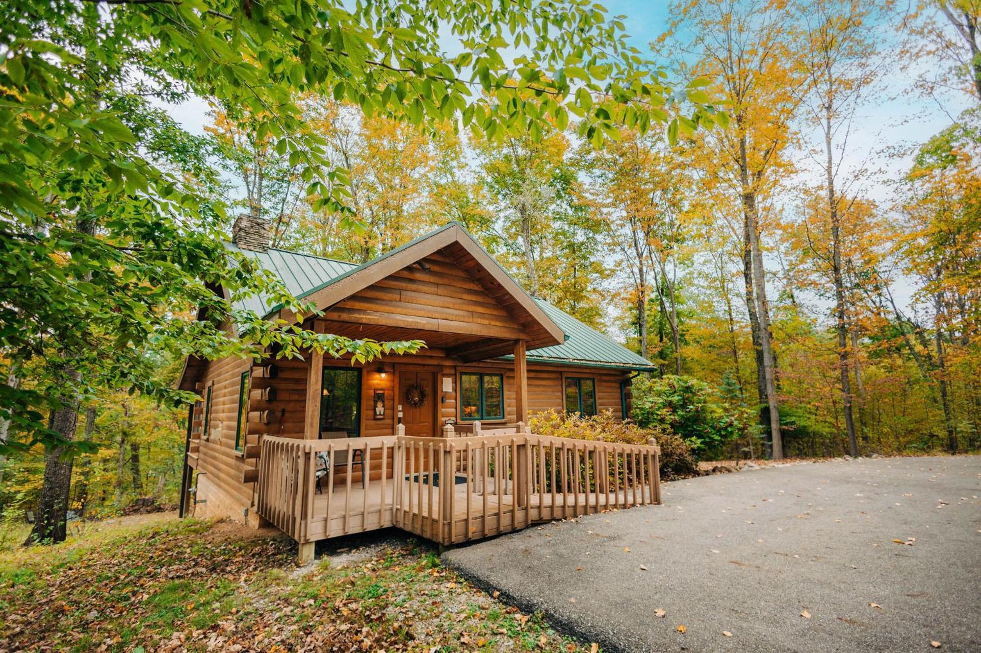 Ferngully Creek Cabins ミラーズバーグ エクステリア 写真